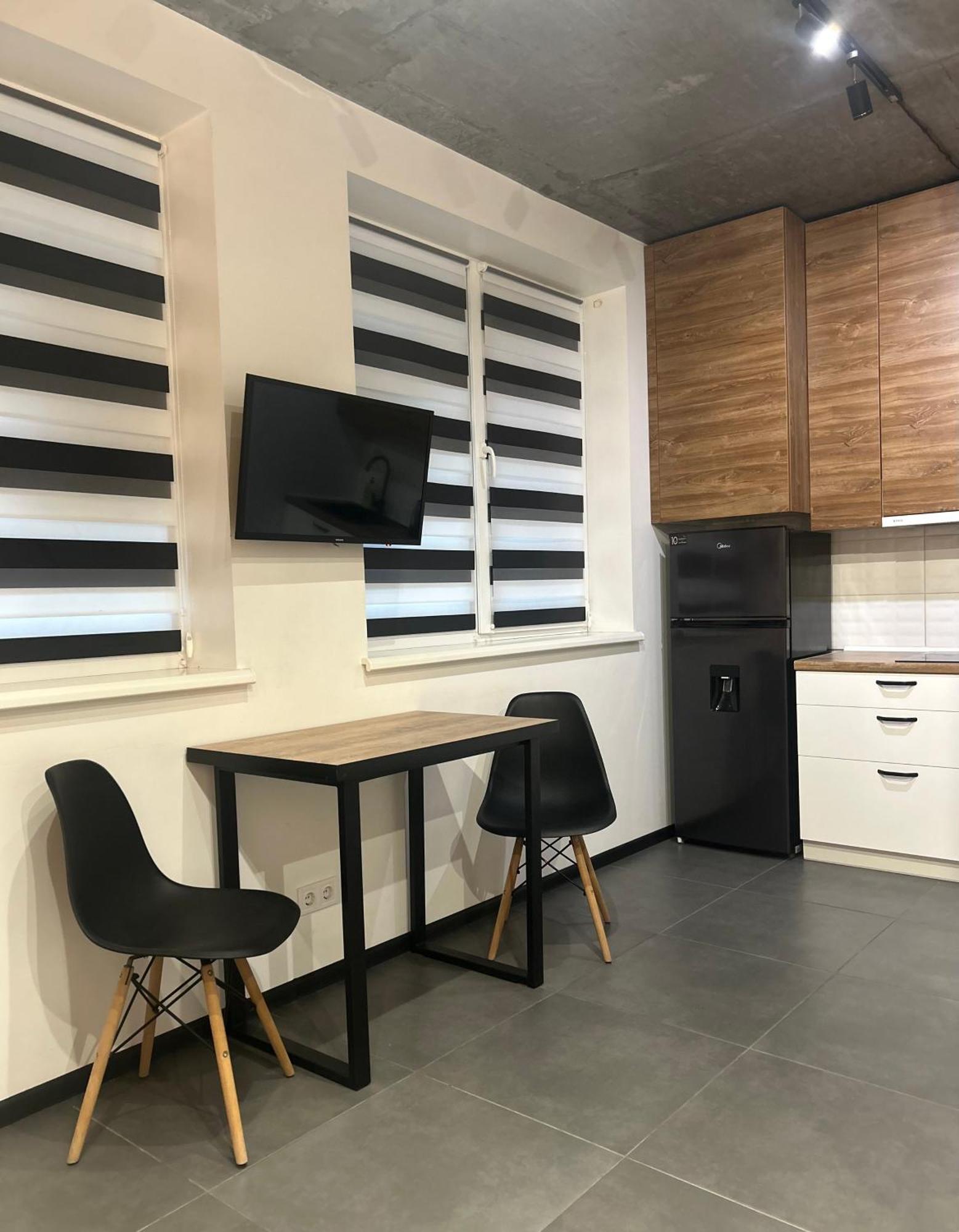 Ferienwohnung Loft На Кониського, Центр Dnipro Exterior foto