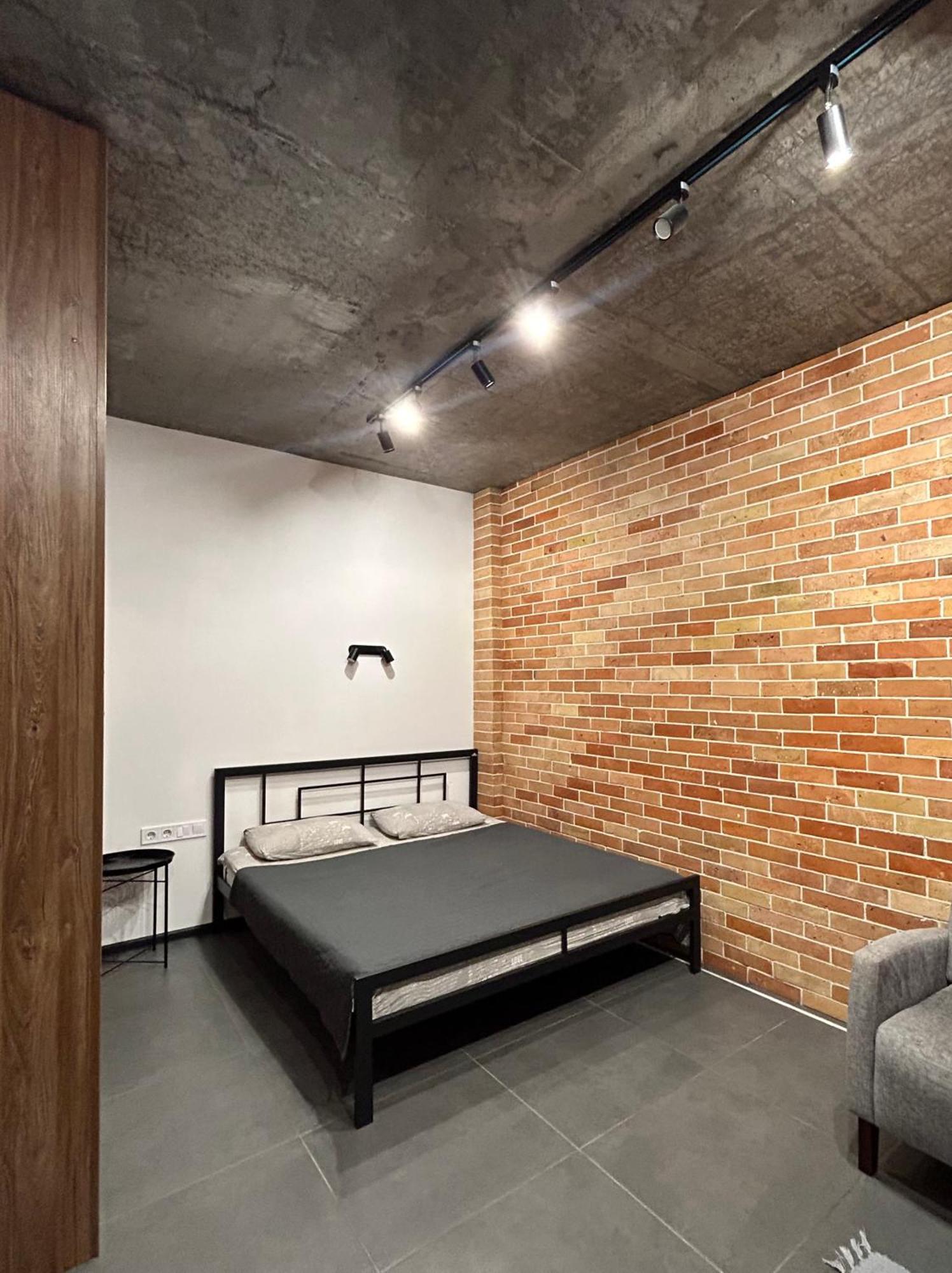 Ferienwohnung Loft На Кониського, Центр Dnipro Exterior foto